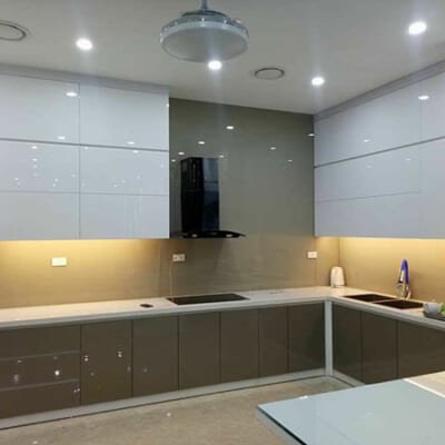 Kính Màu Ốp Bếp